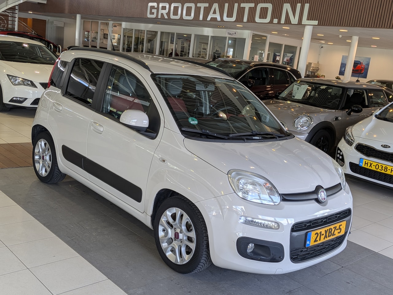 Fiat Panda - 0.9 TwinAir Lounge Airco, Stuurbekrachtiging - AutoWereld.nl