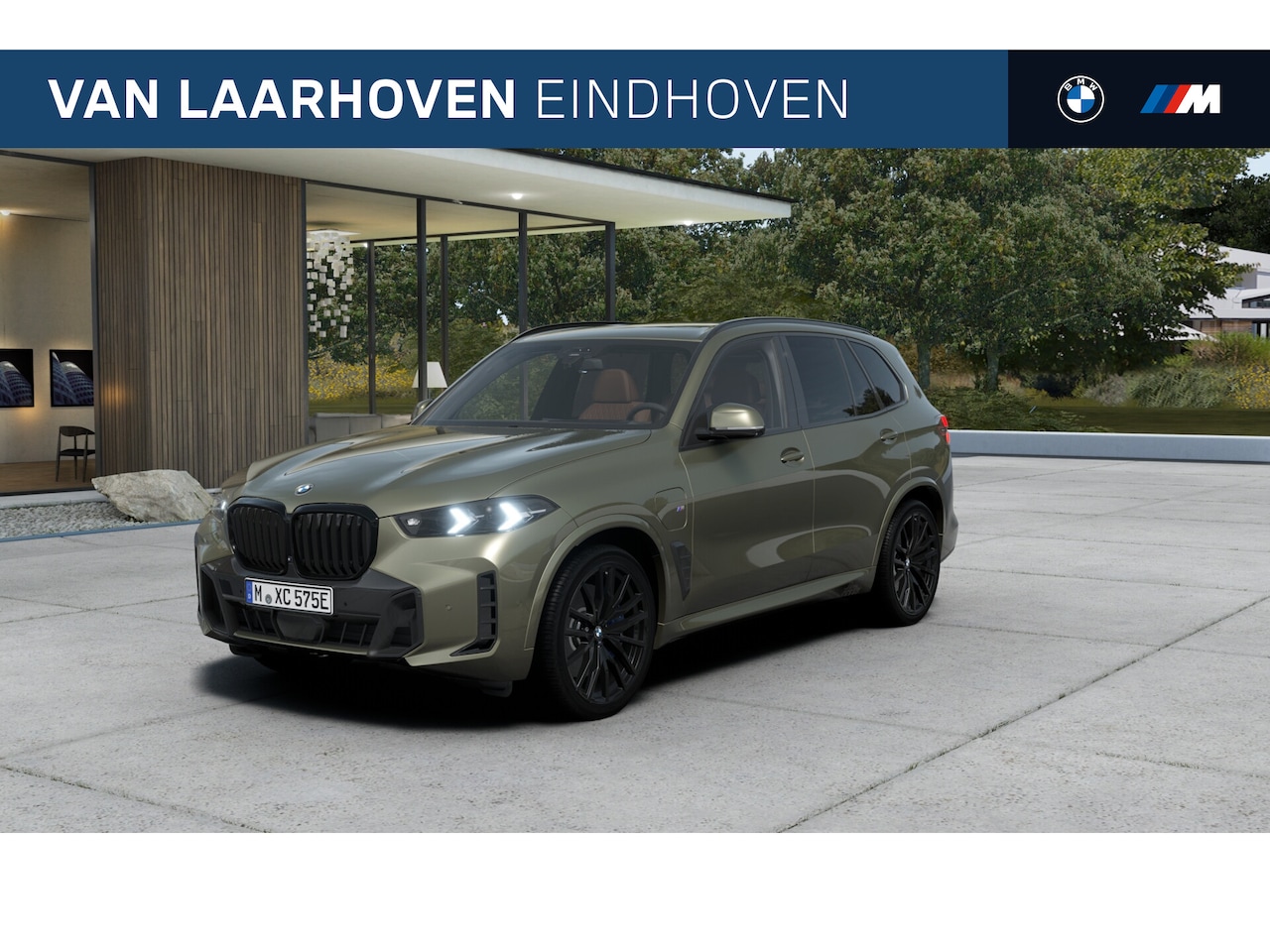 BMW X5 - xDrive50e M Sport Automaat / Panoramadak / Trekhaak / Parking Assistant Professional / Com - AutoWereld.nl