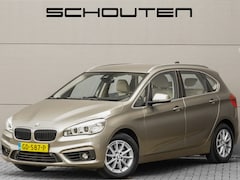 BMW 2-serie Active Tourer - 218i Automaat LED Leder Trekhaak HUD Stoelverw
