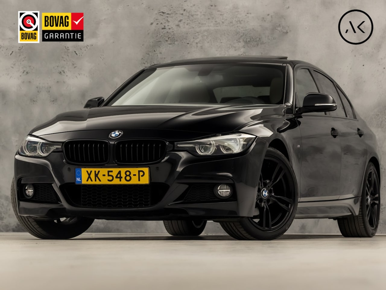 BMW 3-serie - 320i M Sport Shadow 184Pk Automaat (SCHUIFDAK, M PAKKET, GROOT NAVI, DEALER ONDERHOUDEN, S - AutoWereld.nl