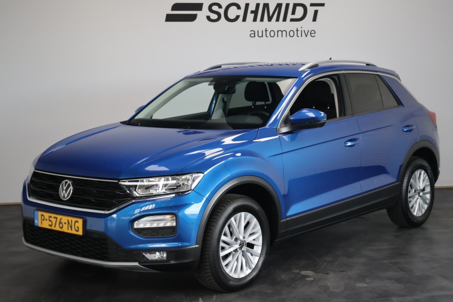 Volkswagen T-Roc - 1.0 TSI Style Business 110pk | Trekhaak | ACC | Carplay | Navi - AutoWereld.nl