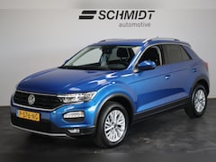 Volkswagen T-Roc - 1.0 TSI Style Business 110pk | Trekhaak | ACC | Carplay | Navi