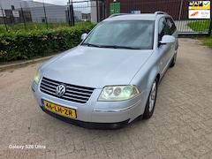 Volkswagen Passat Variant - 1.8 Turbo Sportline CLIMA PDC XENON NAP