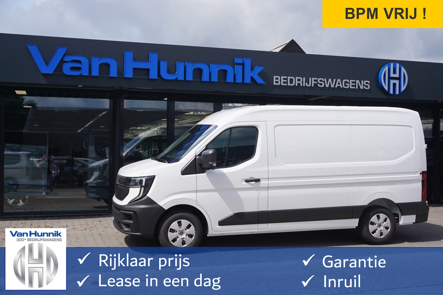 Renault Master E-Tech - T35 L2H2 Extra Long range 87 kWh AUT Airco, Navi, Leder, Betimmering, Trekhaak NR. T04* - AutoWereld.nl