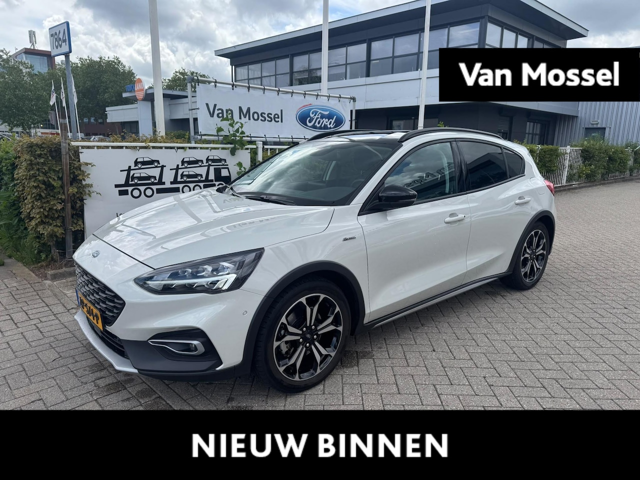Ford Focus - 1.0 EcoBoost Active Business | Elektr. Bestuurdersstoel | Afneembare Trekhaak | Adaptive C - AutoWereld.nl