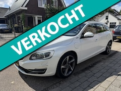 Volvo V60 - 2.4 D6 AWD Plug-In Hybrid Summum