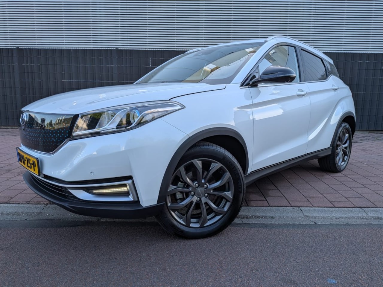 Seres 3 - 52kWh 35 D KM - AutoWereld.nl