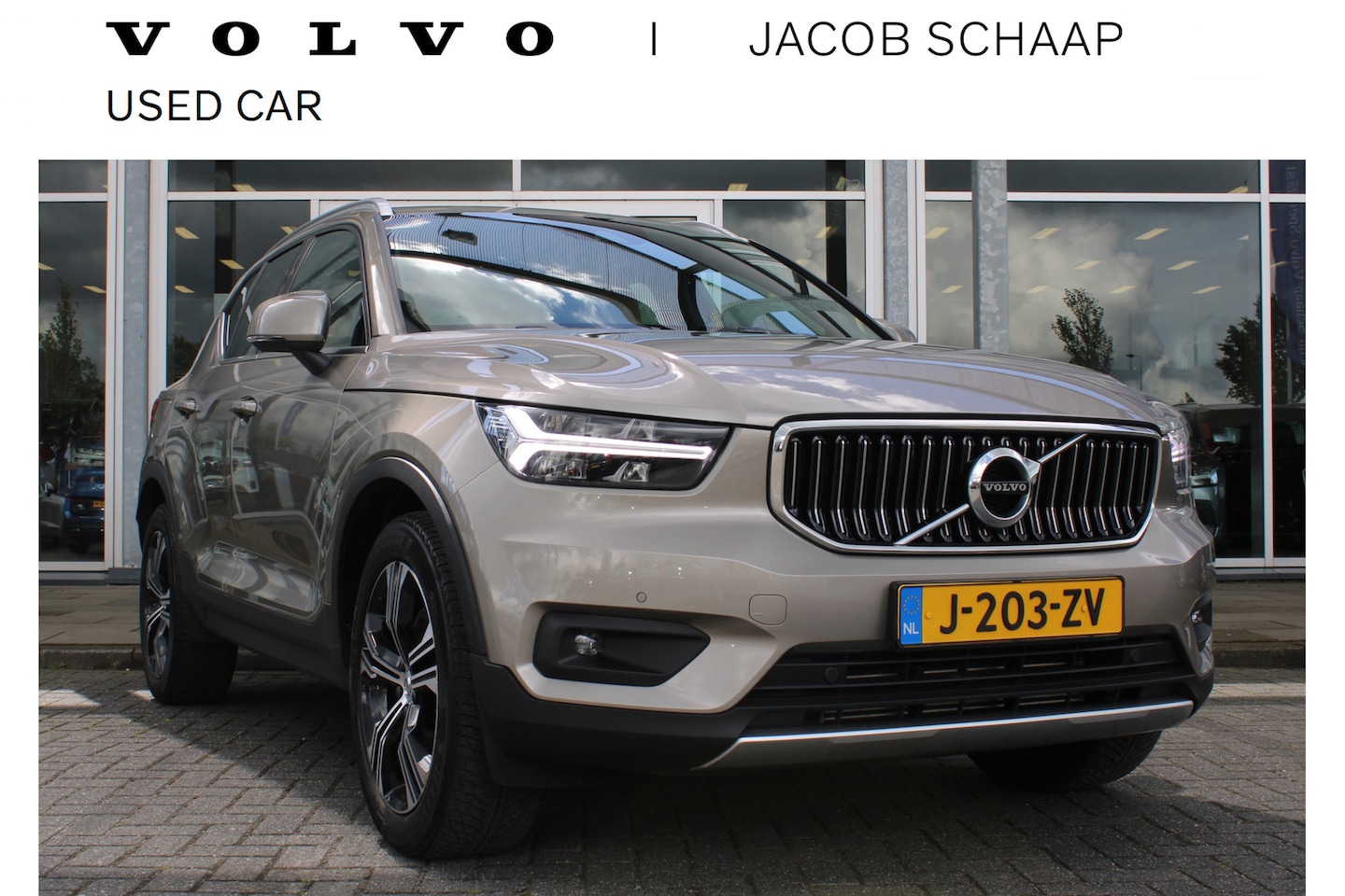 Volvo XC40 - T5 262PK Automaat Recharge Inscription | Adapt. Cruise | PDC+ Camera | Verw. Voorstoelen & - AutoWereld.nl