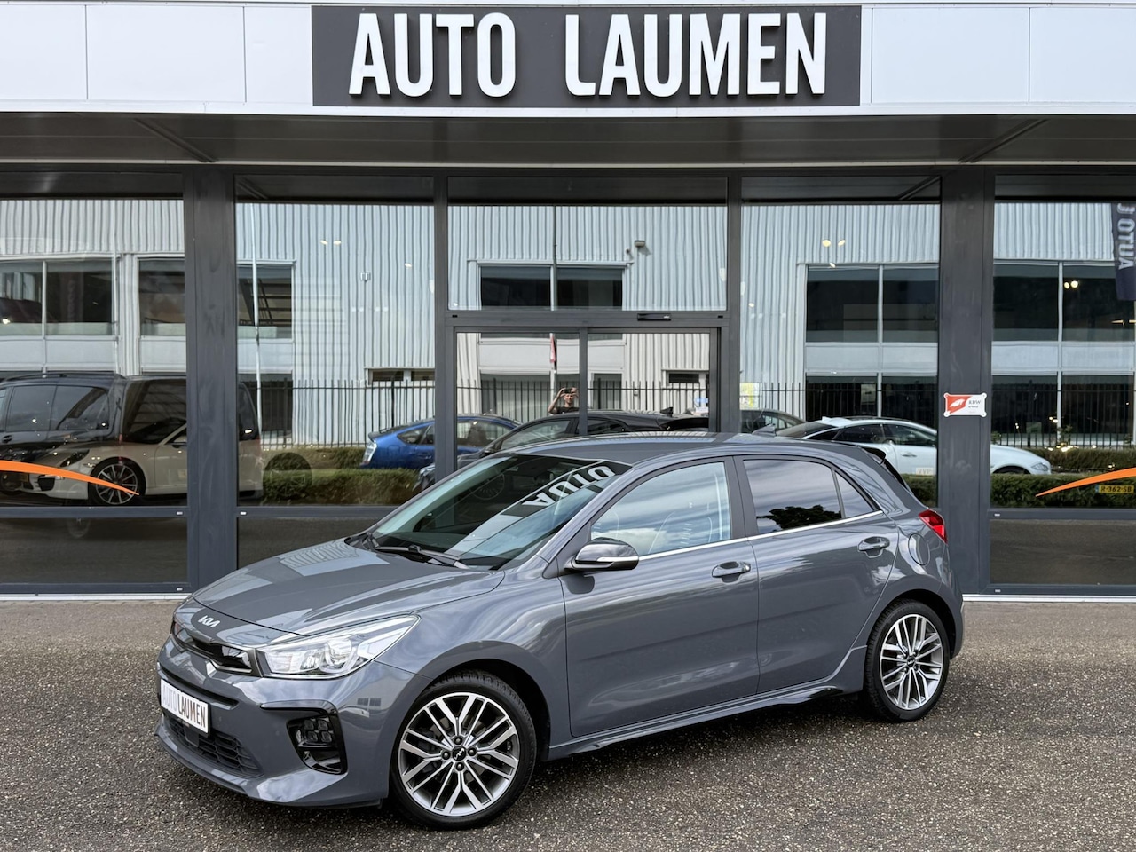 Kia Rio - 1.0 T-GDi GT-Line 100 PK 17 inch Navi Camera DAB Apple Carplay Keyless Leder Stof Dodehoek - AutoWereld.nl