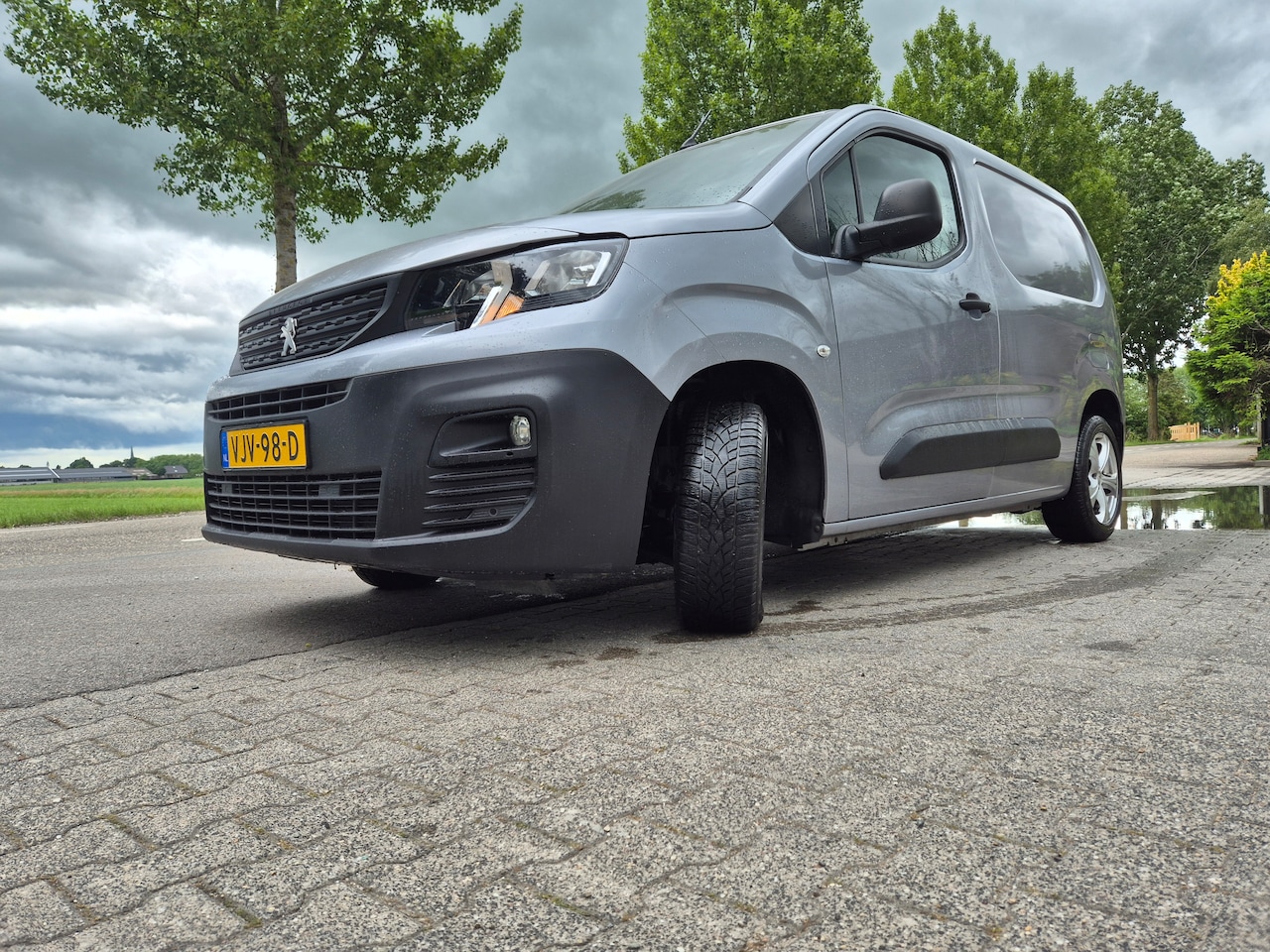 Peugeot Partner - 1.5 BlueHDI Premium - AutoWereld.nl