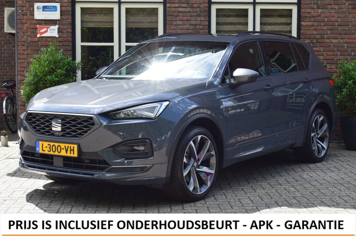 SEAT Tarraco - 1.4 TSI e-Hybrid PHEV FR Intens Trekhaak | Panoramadak | Adapt cruise | Carplay | Keyless - AutoWereld.nl