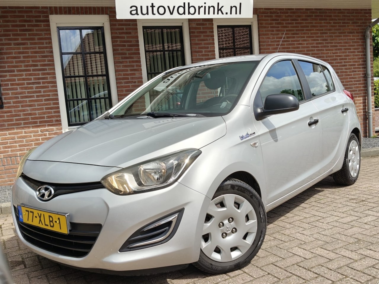 Hyundai i20 - 1.2i Business Ed. AIRCO / NAP / FACELIFT - AutoWereld.nl