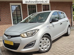 Hyundai i20 - 1.2i Business Ed. AIRCO / NAP / FACELIFT
