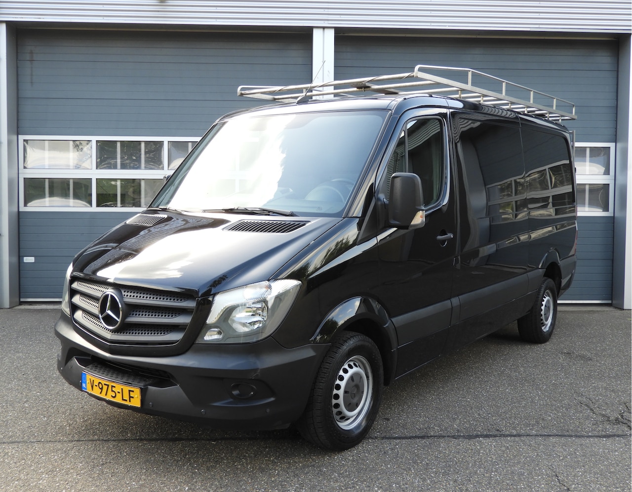 Mercedes-Benz Sprinter - 313 2.2 CDI L2H1 | IMPERIAAL | TREKHAAK | CAMERA | PARKEERSENSOREN - AutoWereld.nl