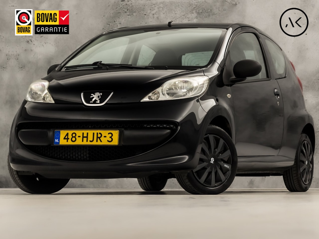 Peugeot 107 - 1.0-12V XR Sport (RADIO, NIEUWE APK, STUURBEKRACHTING, SPORTSTOELEN, NIEUWSTAAT) - AutoWereld.nl