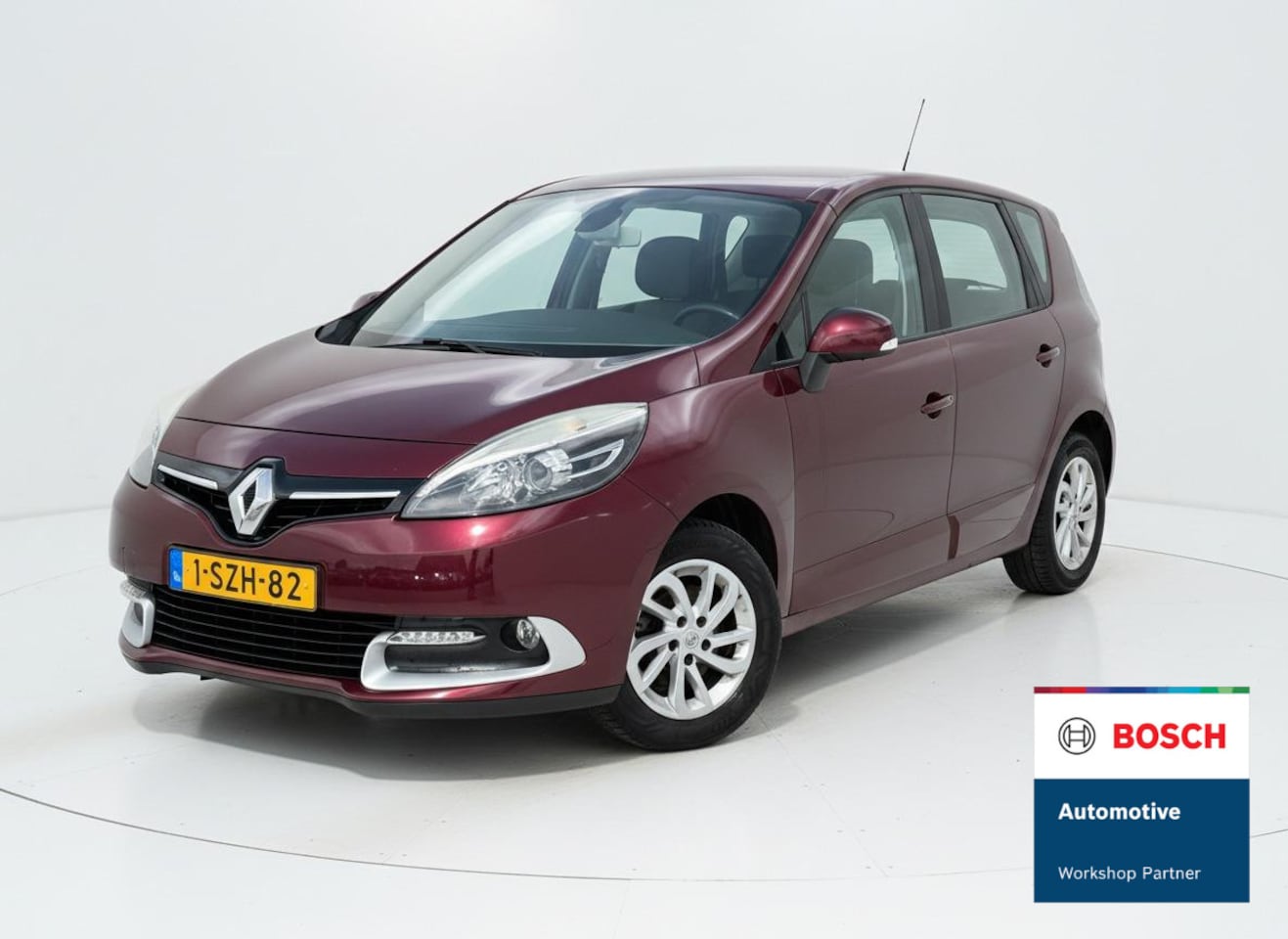 Renault Scénic - 1.2 TCe Bose navi cruise 7 personen - AutoWereld.nl