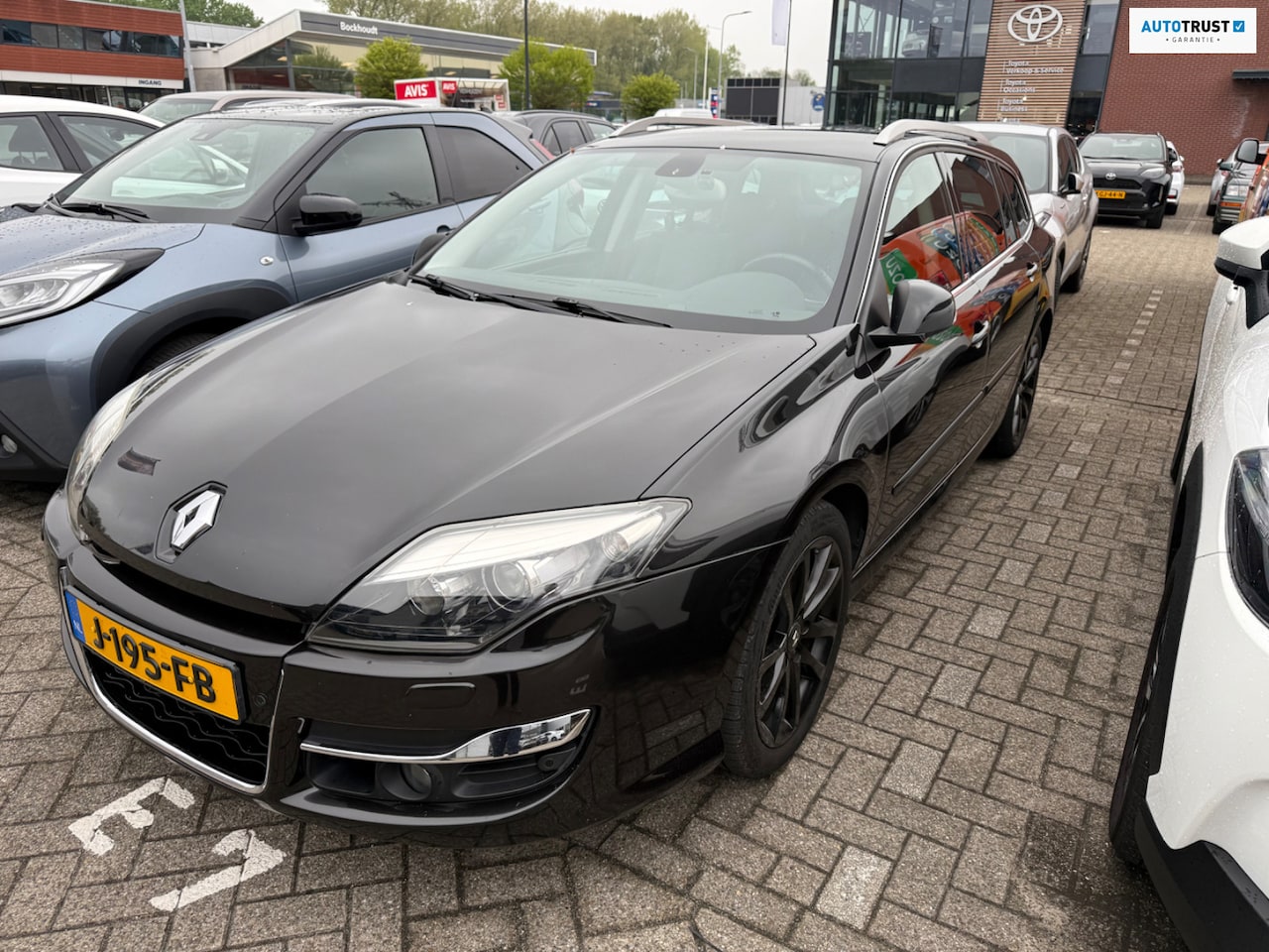 Renault Laguna Estate - 2.0 T GT 170 PK! | PDC | CRUISE | AUTOMAAT - AutoWereld.nl