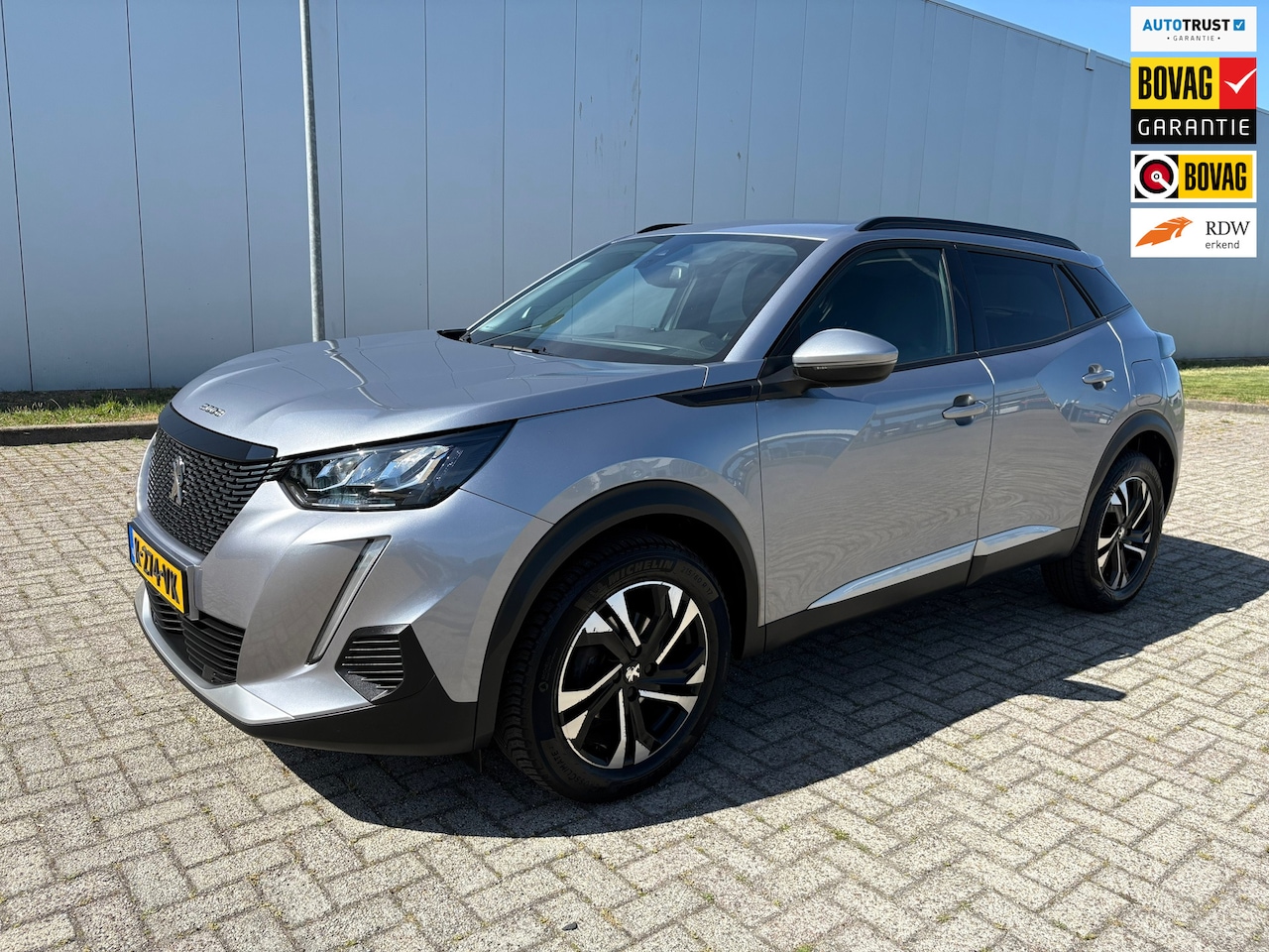 Peugeot 2008 - 1.2 PureTech Allure 1.2 PureTech Allure - AutoWereld.nl