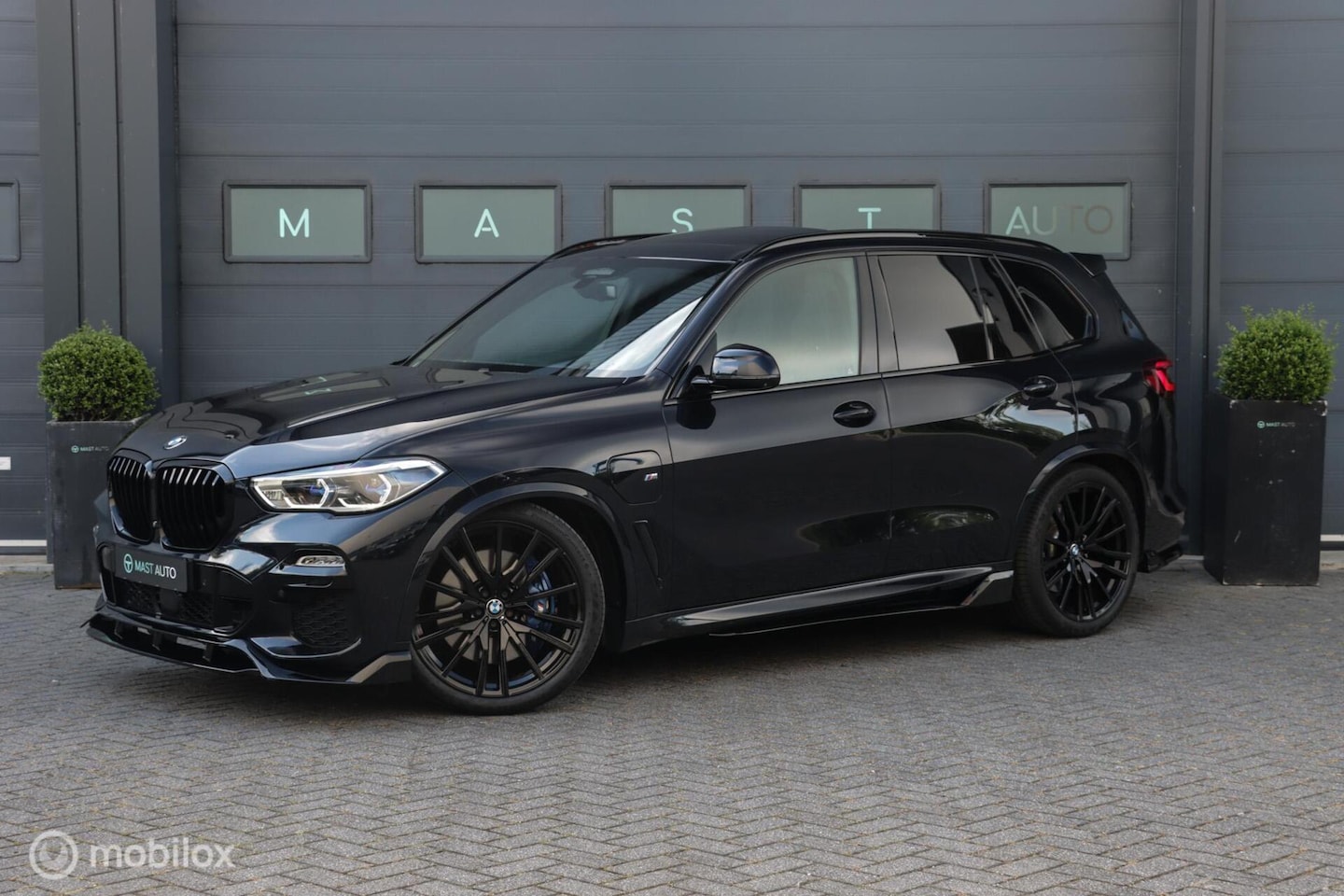 BMW X5 - xDrive45e|M-Sport|Aero Pack|PANO|H&K|HUD|Individual - AutoWereld.nl