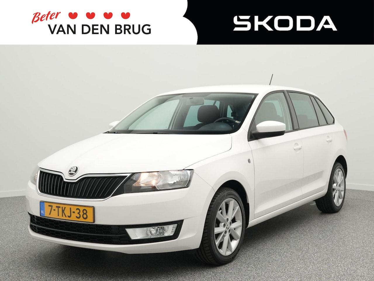 Skoda Rapid Spaceback - 1.2 TSI Ambition Businessline Pro | Trekhaak | Navigatie | Cruise control | Airco | - AutoWereld.nl