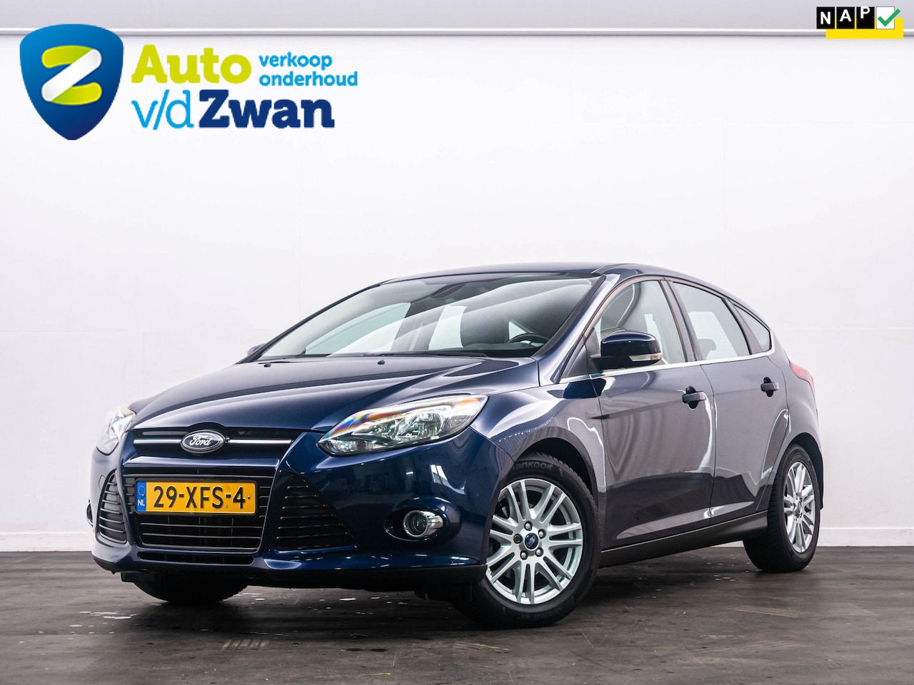 Ford Focus - 1.0 EcoBoost Titanium Trekhaak/Navi/Clima/16" - AutoWereld.nl