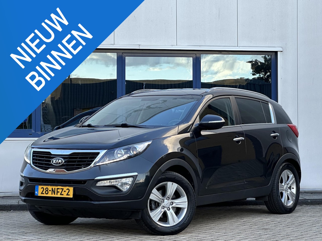 Kia Sportage - 2.0 CRDI X-ecutive Plus Pack l Dealeronderhouden l - AutoWereld.nl