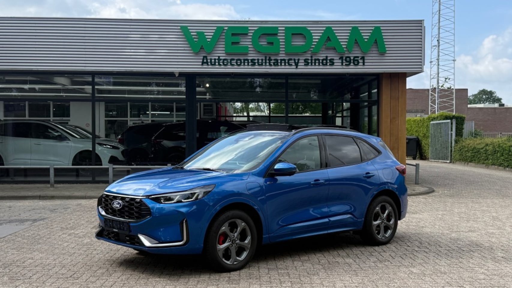 Ford Kuga - 2.5 PHEV ST-LINE X 243pk / FULL OPTIONS / 18inch All weather - AutoWereld.nl