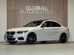 BMW 2-serie Coupé - M240i xDrive Executive - SCHUIFDAK - M PERFORMANCE UITLAAT - HARMAN KARDON
