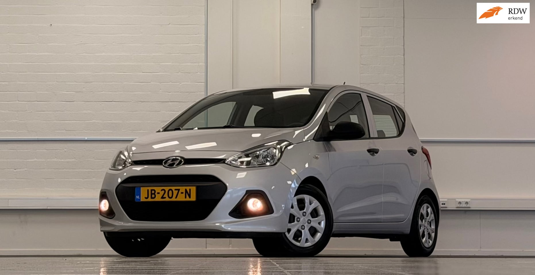 Hyundai i10 - 1.0i 12V Go! Airco Nieuwe APK Garantie Mooi! - AutoWereld.nl