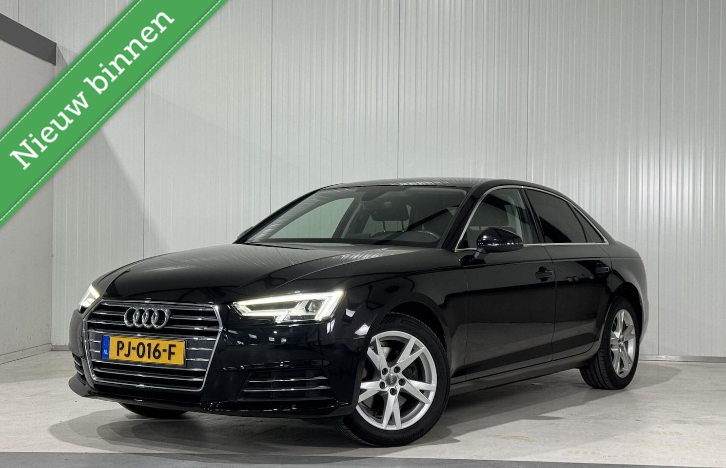 Audi A4 Limousine - 1.4 TFSI Lease Edition|TREKHAAK|NAV|CRUISE - AutoWereld.nl
