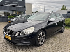 Volvo V60 - 1.6 T3 150pk Kinetic R-Design Origineel NL Auto