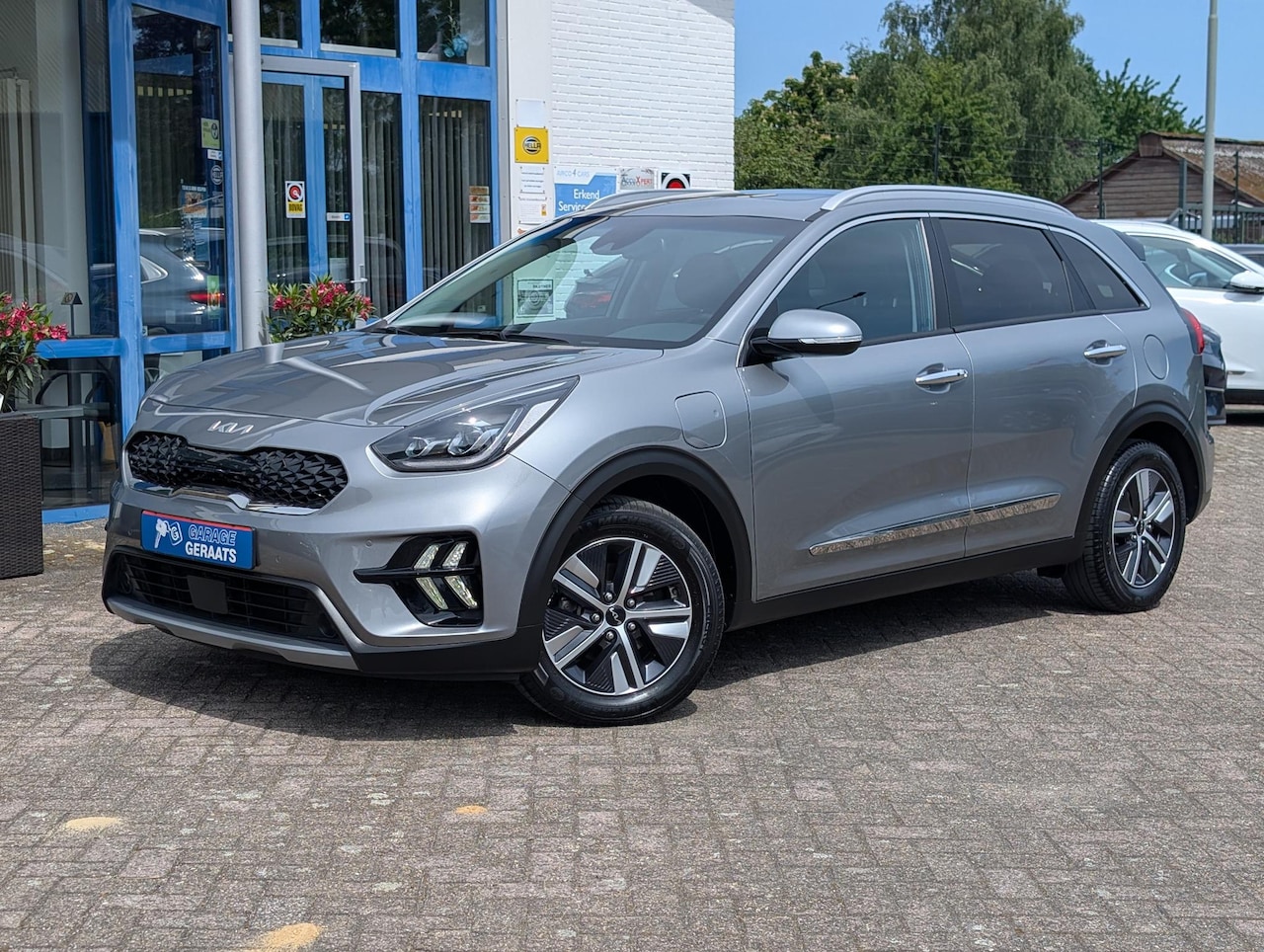 Kia Niro - 1.6 GDi PHEV ExecutiveLine | Schuifdak, Stoelventilatie, Elektr. Stoel, Dodehoekdetectie, - AutoWereld.nl