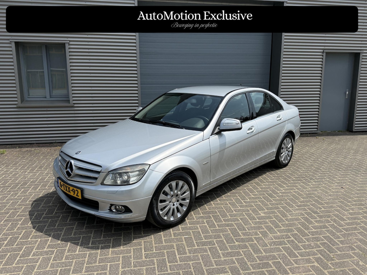 Mercedes-Benz C-klasse - 200 K Airco|Cruise|Trekhaak|Bi-Xenon|Stoelverwarming|Navigatie - AutoWereld.nl