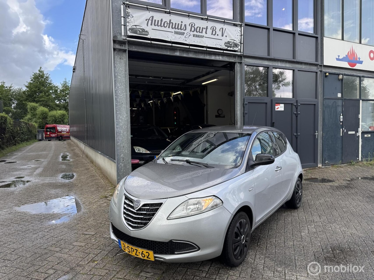 Lancia Y(psilon) - Ypsilon 0.9 TwinAir Platinum Automaat! Airco! Nieuwe APK! NAP Logisch! - AutoWereld.nl