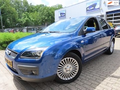 Ford Focus - 1.6-16V Futura
