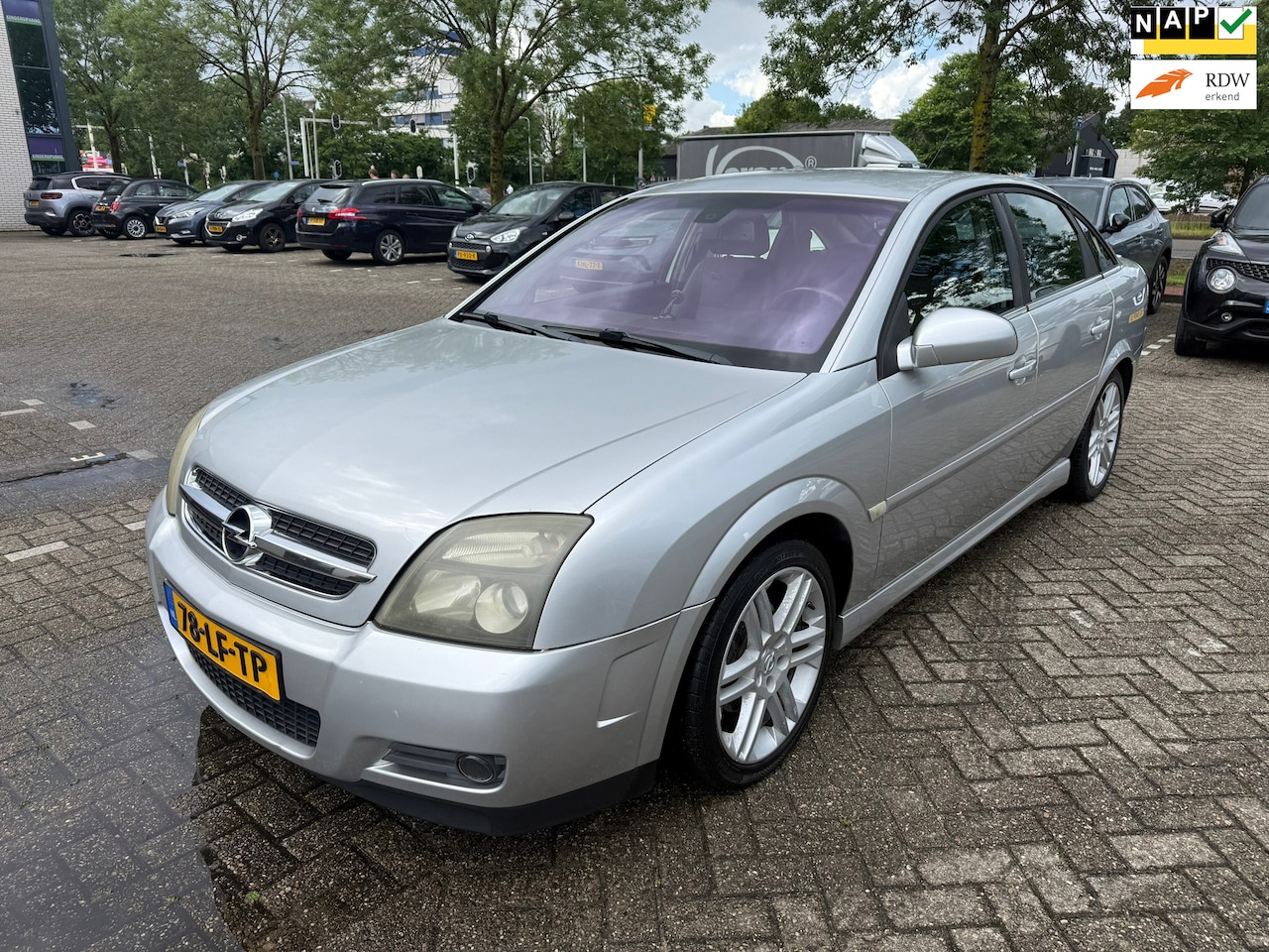 Opel Vectra GTS - 2.2-16V Elegance / NAP / APK / AIRCO / 5DRS / MOTOR 100% / ZEER NETTE AUTO!!! - AutoWereld.nl