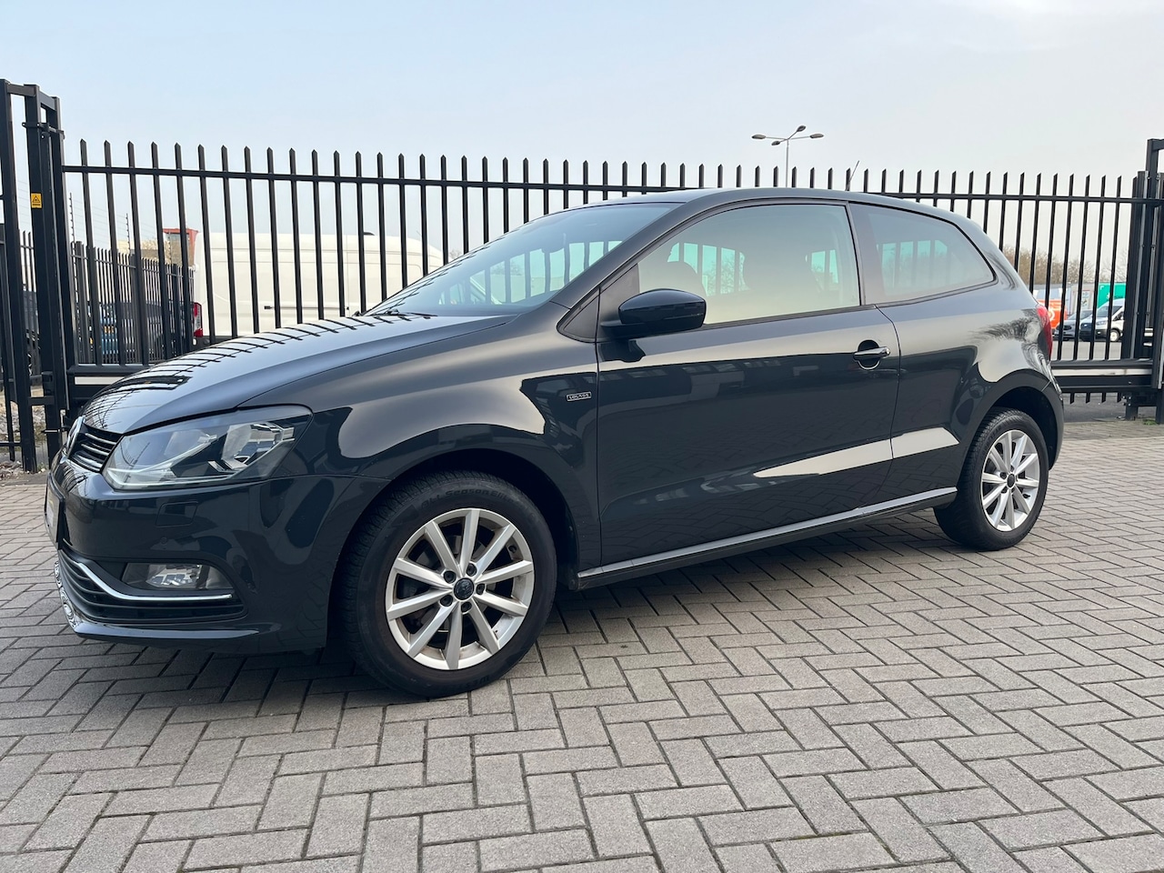 Volkswagen Polo - 1.0 Highline / LOUNGE Vol Opties - AutoWereld.nl