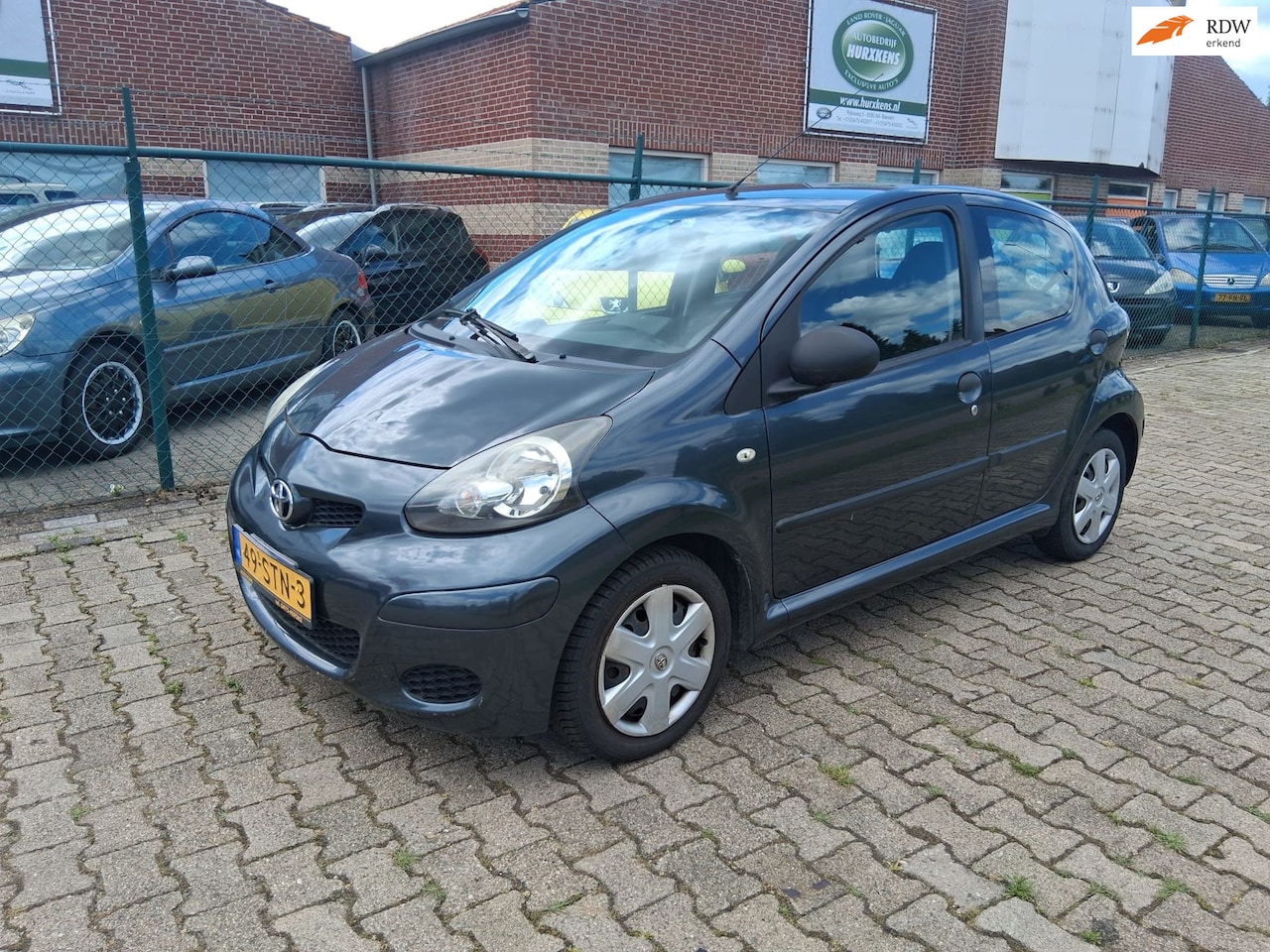 Toyota Aygo - 1.0-12V Cool 1.0-12V Cool - AutoWereld.nl