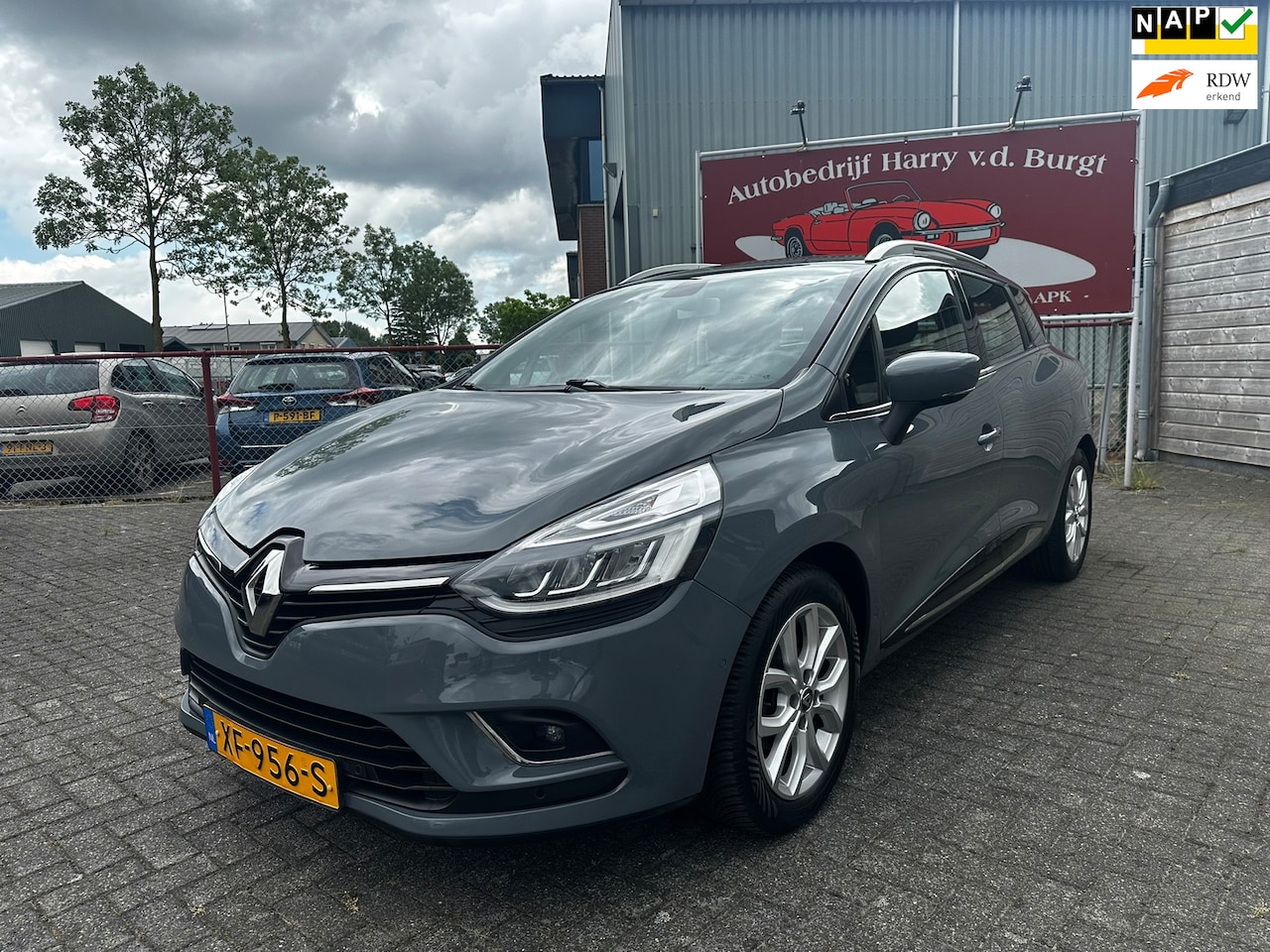 Renault Clio Estate - 0.9 TCe Intens | Navigatie | Camera | 1e Eigenaar - AutoWereld.nl