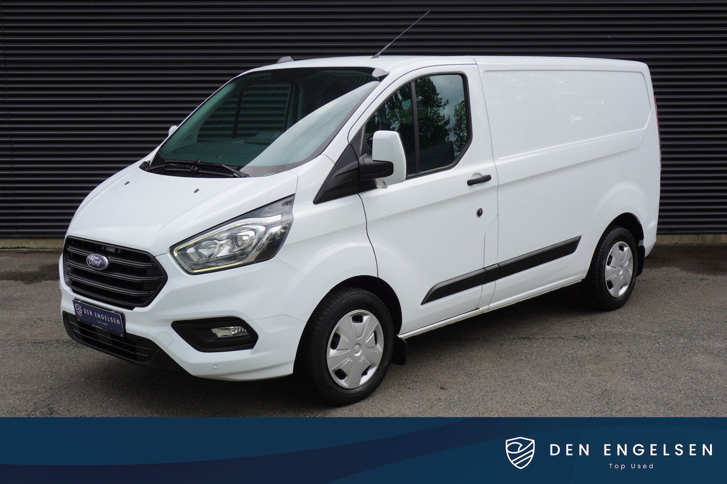 Ford Transit Custom - 131pk L1H1 Trend Trekhaak Parkeersensoren Airco Cruise control stoelverwarming - AutoWereld.nl