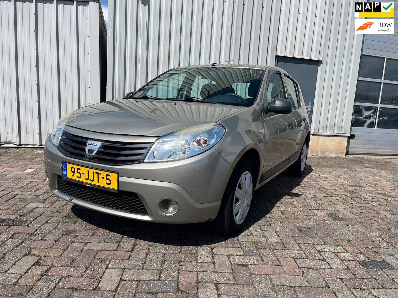 Dacia Sandero - 1.6 Ambiance SCHADEAUTO! - AutoWereld.nl