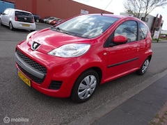 Peugeot 107 - 1.0-12V Urban Move, Airco Centr Lock