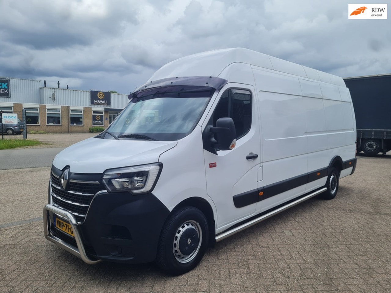 Renault Master - T35 2.3 dCi 145 L4H3 EL Energy Comfort T35 2.3 dCi 145 L4H3 EL Energy Comfort, Bj 2020 - AutoWereld.nl