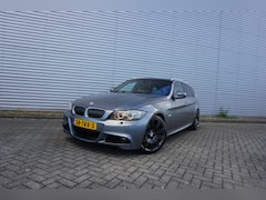 BMW 3-serie Touring - 318i Corporate Lease Luxury Line Airco / Navi / Cruise / Elektr. ramen / Parkeers. / Trekh