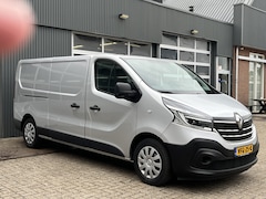 Renault Trafic - 2.0 dCi 120pk L2H1 Airco Cruise control Trekhaak 2000kg trekgewicht Parkeersensoren achter