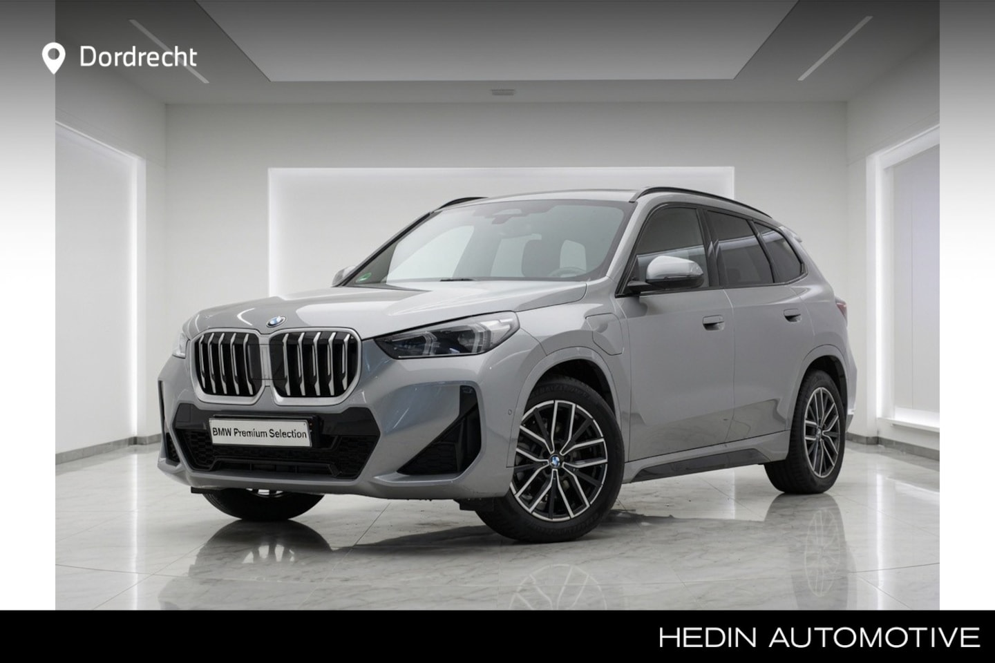 BMW X1 - xDrive25e | M-Sport | Panorama | Trekhaak | Voorbereiding Driving Assistant Plus | - AutoWereld.nl