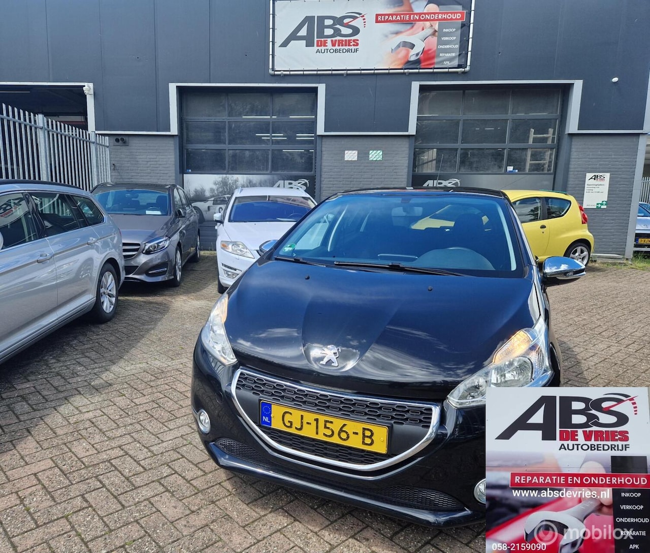Peugeot 208 - 1.2 PureTech Blue Lease AIRCO CR CONTROL APK JUNI 2027 - AutoWereld.nl
