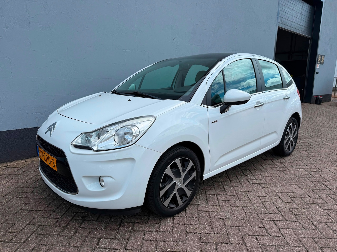 Citroën C3 - 1.2 VTi Exclusive - Panorama Dak - AutoWereld.nl