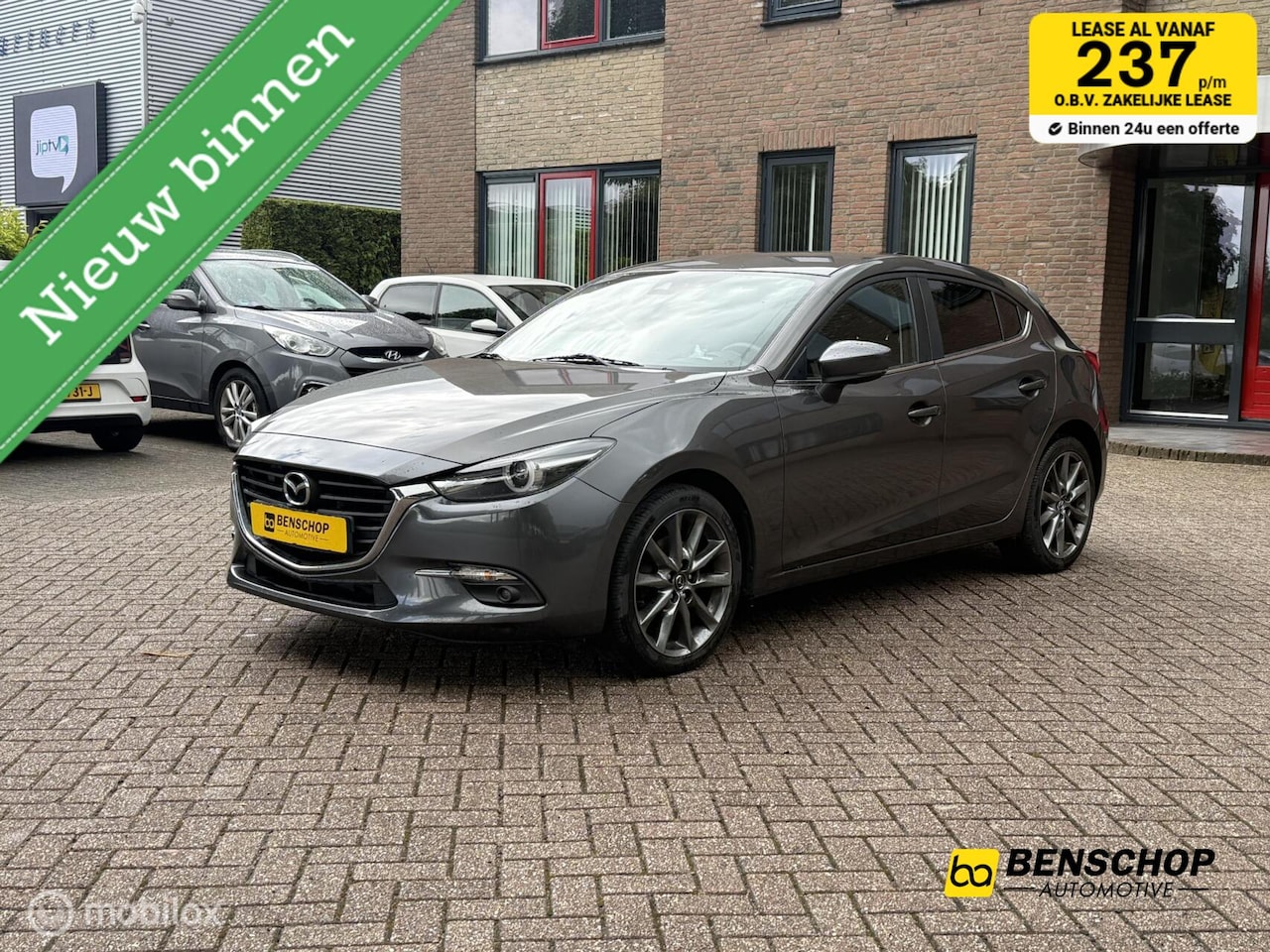 Mazda 3 - 2.0 SkyActiv-G 120 GT-M Line HUD Navi Camera Stoelv Stuurv - AutoWereld.nl