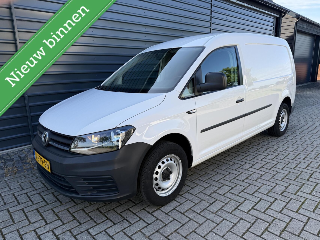 Volkswagen Caddy Maxi - Bestel 2.0 TDI L2H1 BMT Airco trekhaak navi - AutoWereld.nl